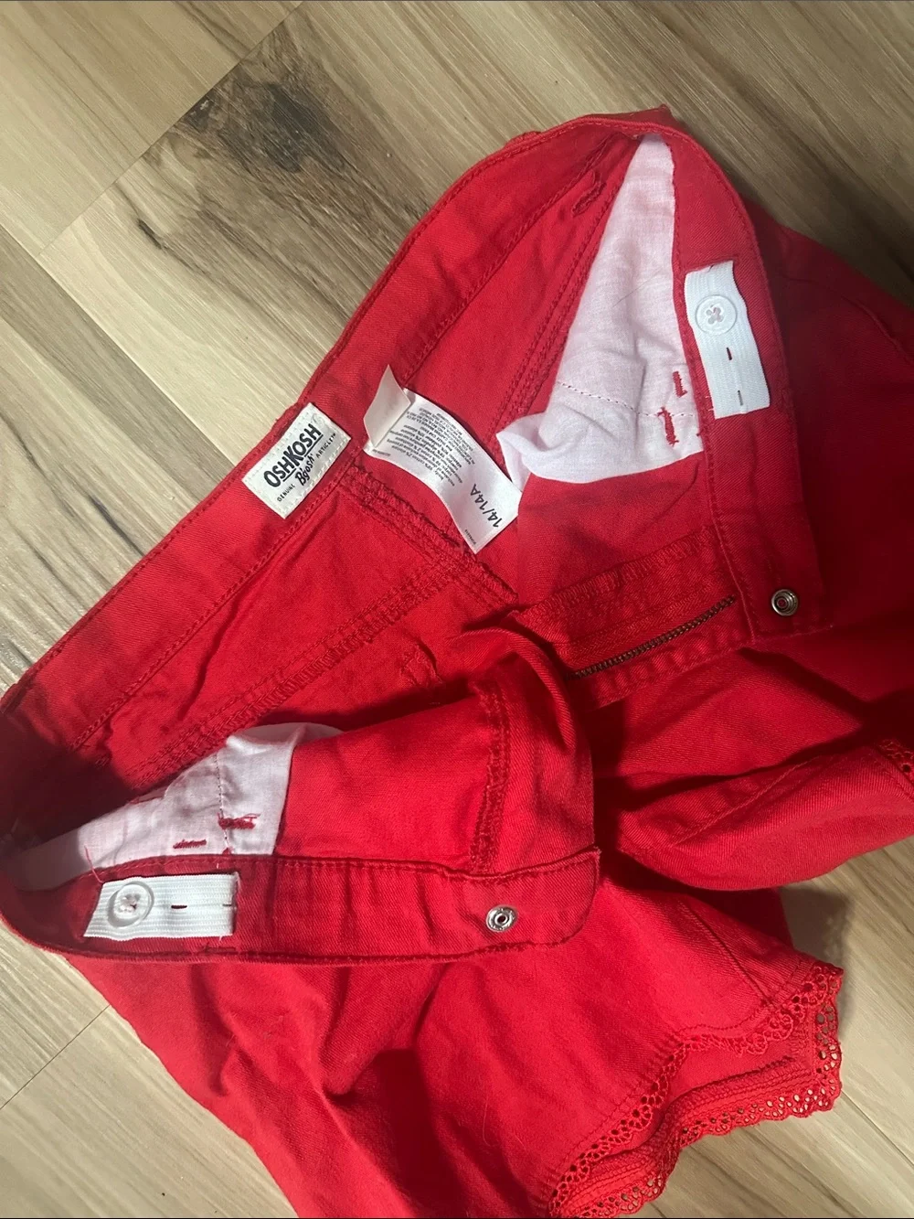 OshKosh B'gosh Red Lace-Hem Girls Shorts